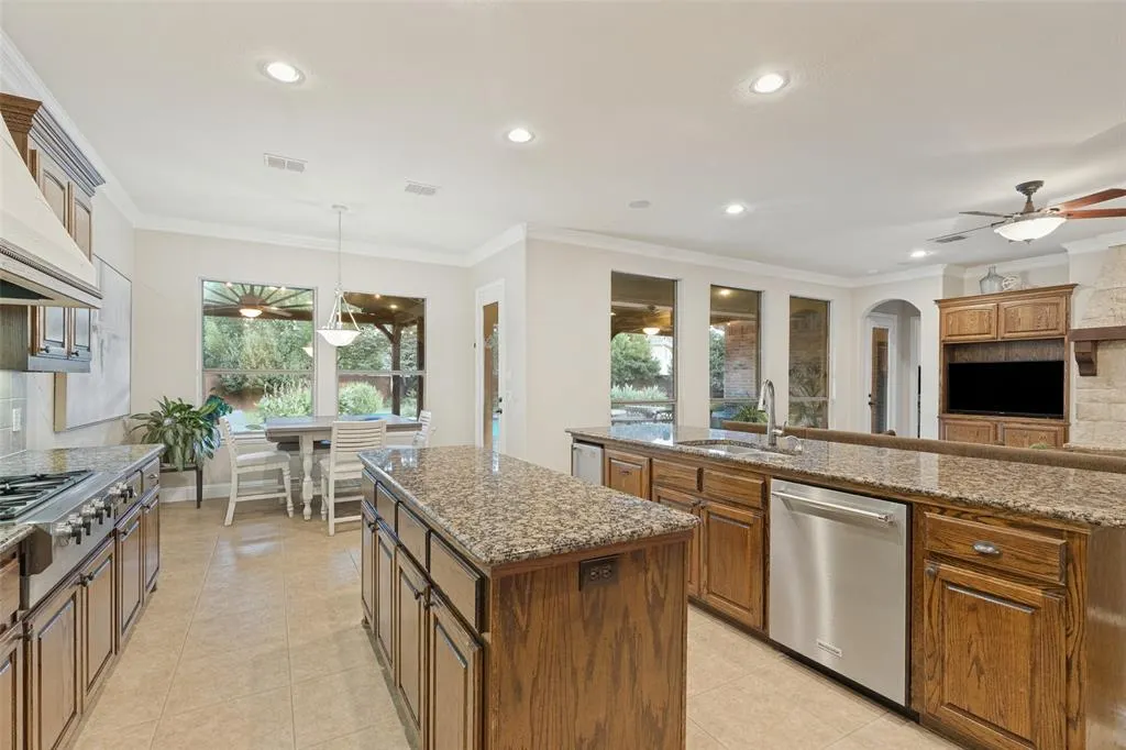7501 Thistledown Drive