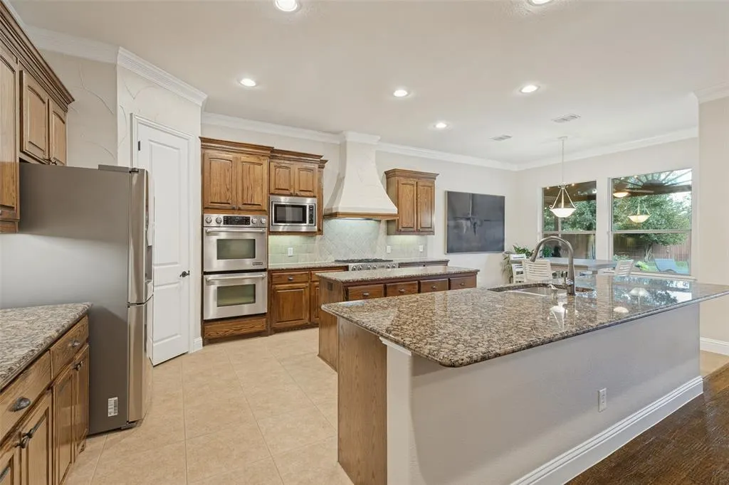 7501 Thistledown Drive