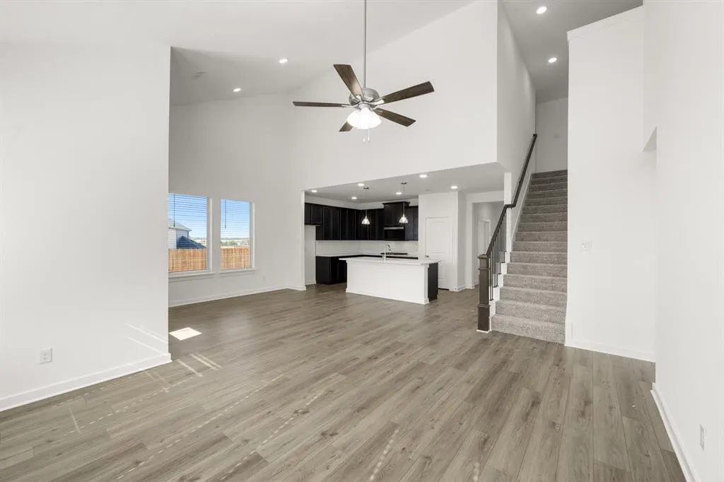 8909 Haste Lane