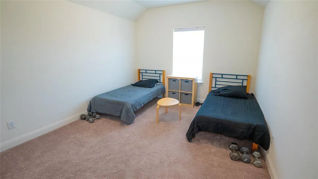2414 Thavie Street