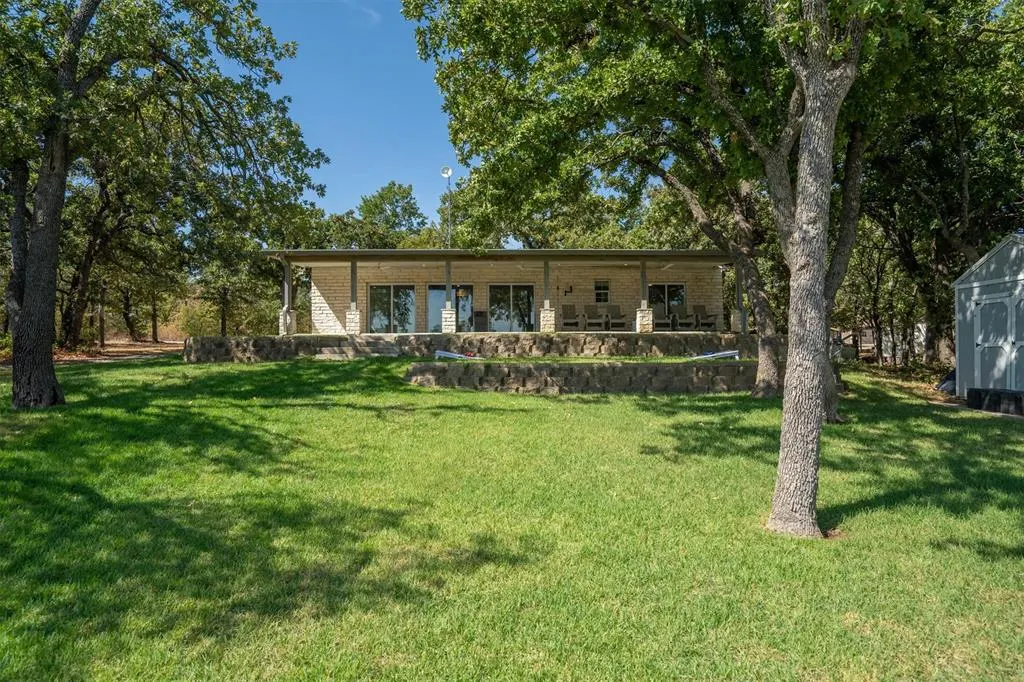 1599 Country Club Road