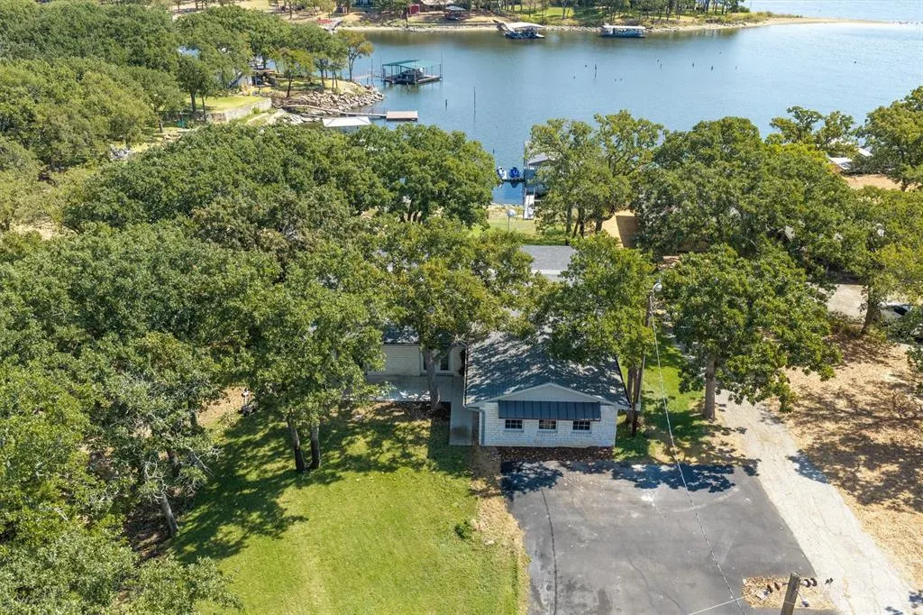 1599 Country Club Road