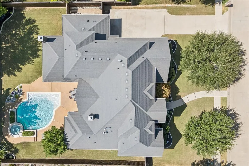 1530 Stillhouse Hollow Drive