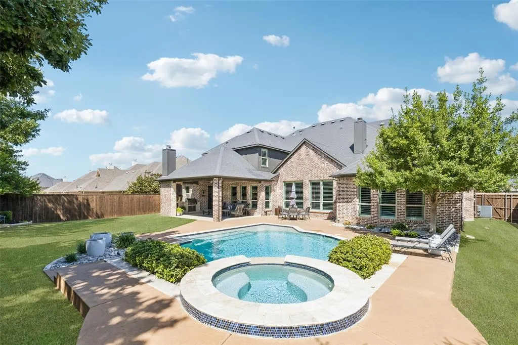 1530 Stillhouse Hollow Drive