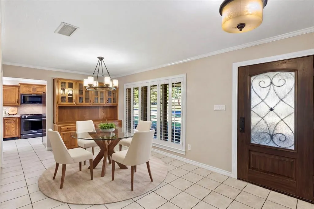 1804 Twin Brook Turn