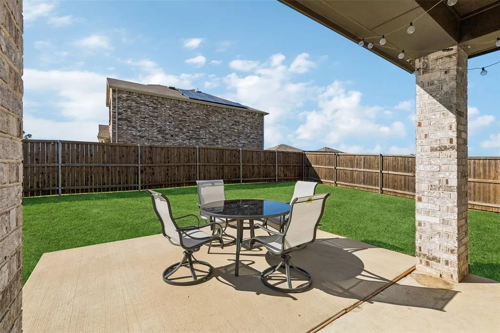 1408 Gelding Drive