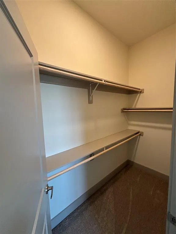 2036 Oak Grove #117
