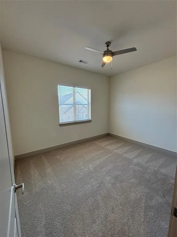2036 Oak Grove #117