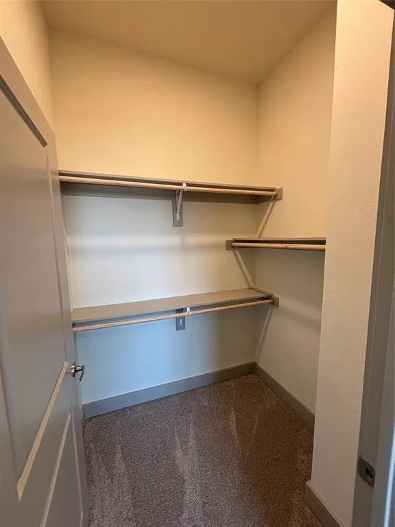 2036 Oak Grove #117