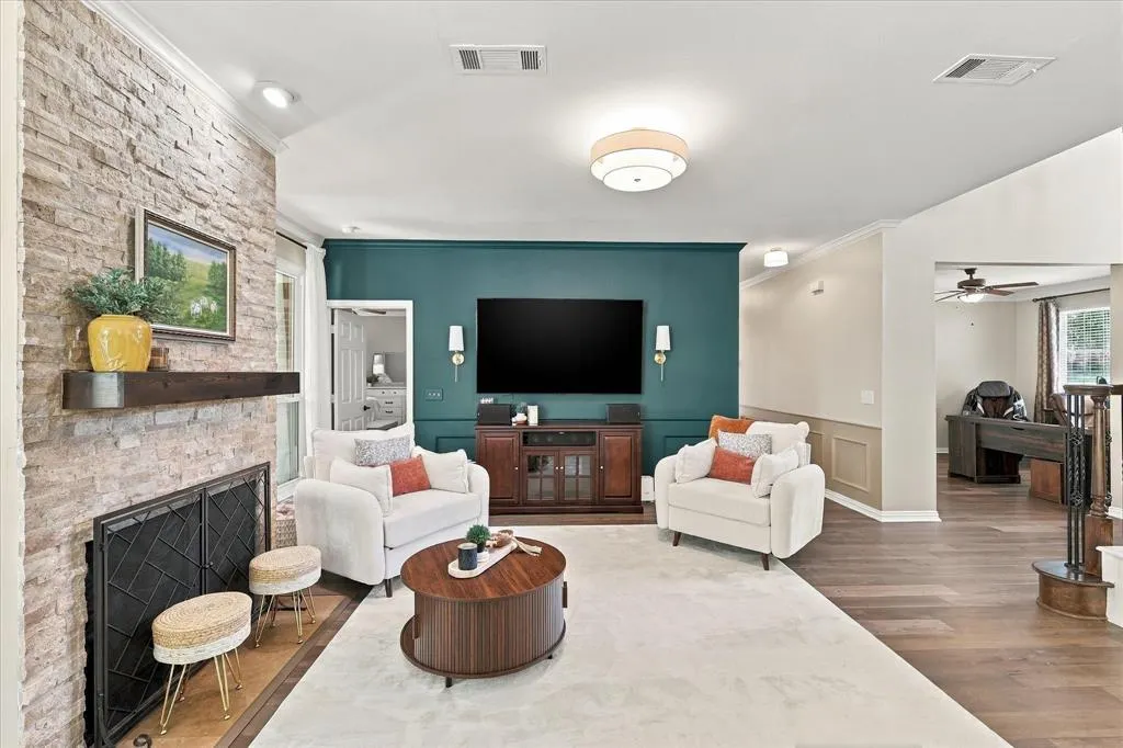 1125 Shadetree Lane