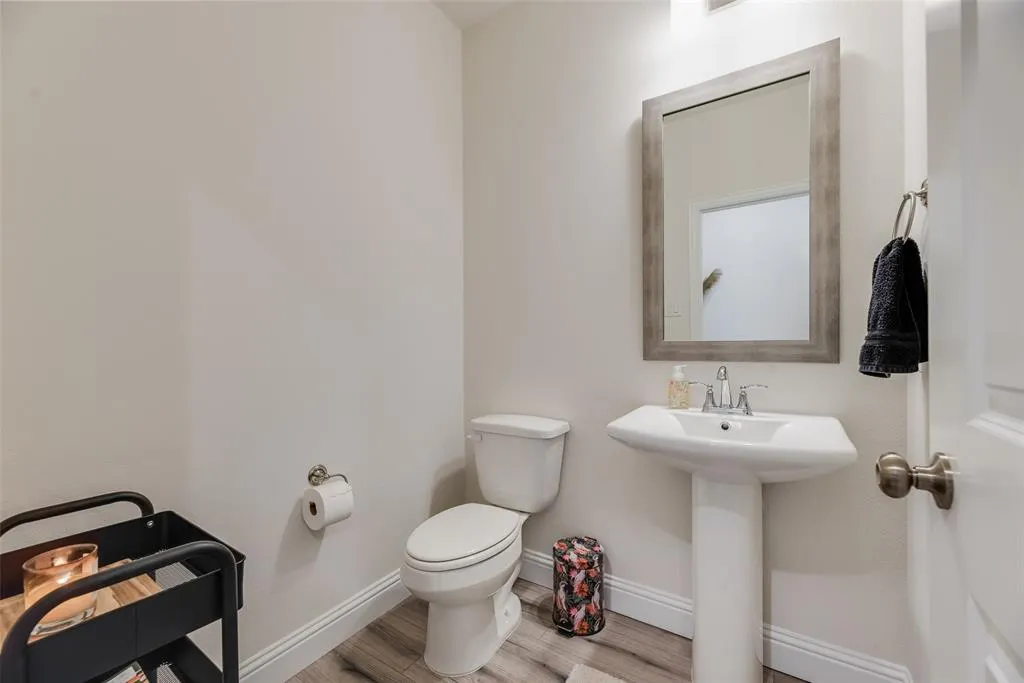 1319 Hill Country Place