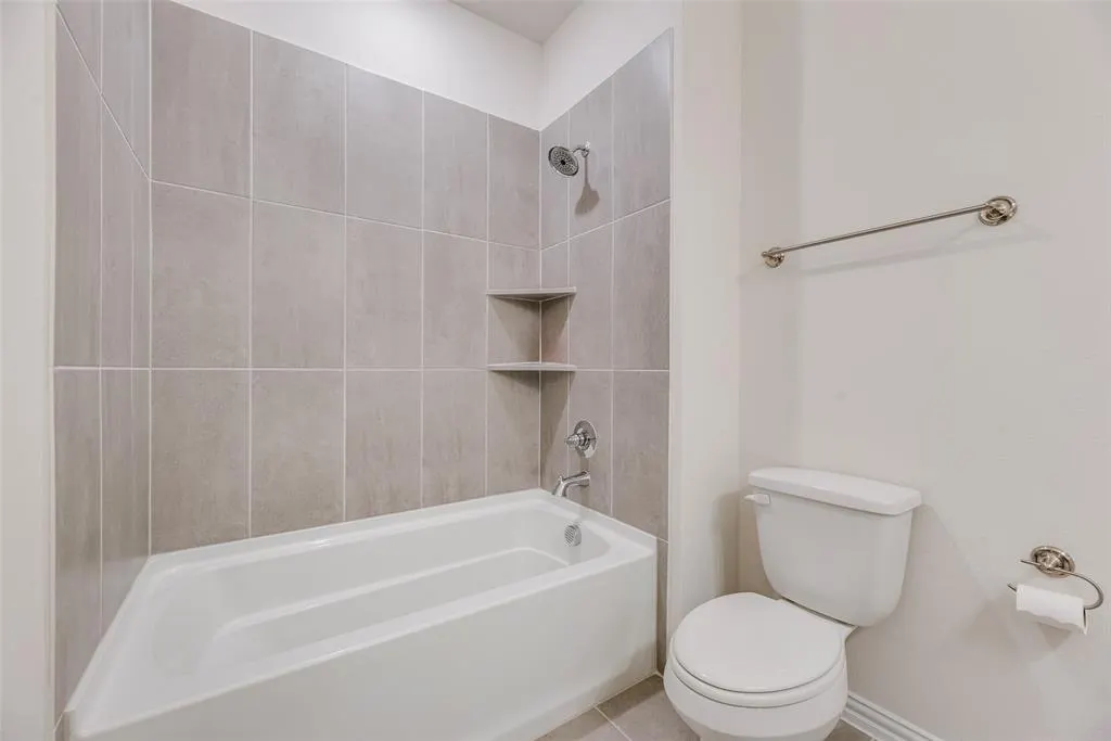 1319 Hill Country Place