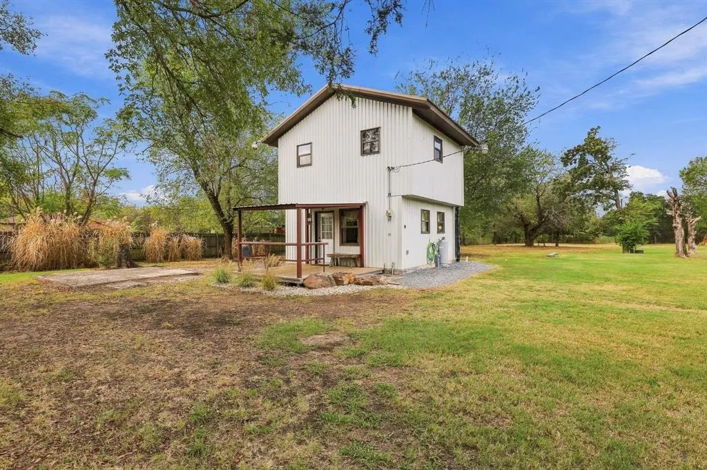 351 County Road 2274