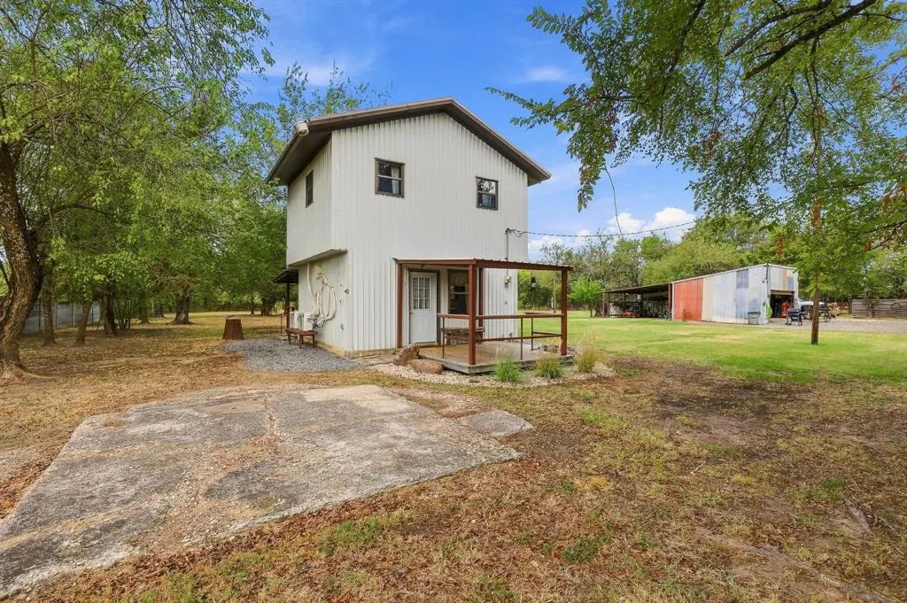 351 County Road 2274