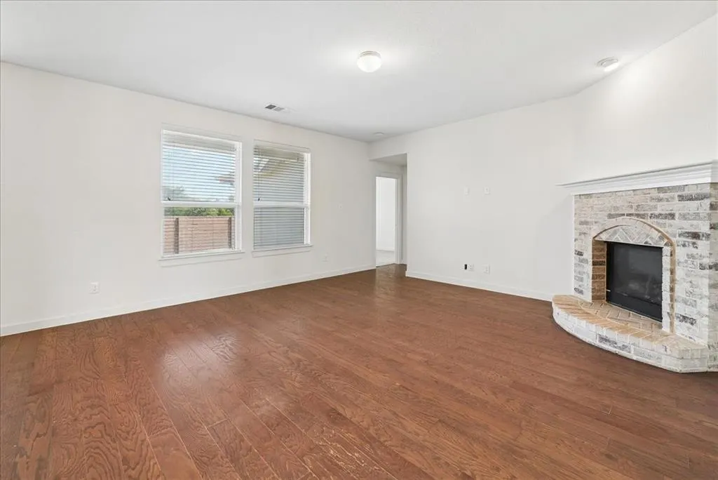 1103 Foxtail Drive