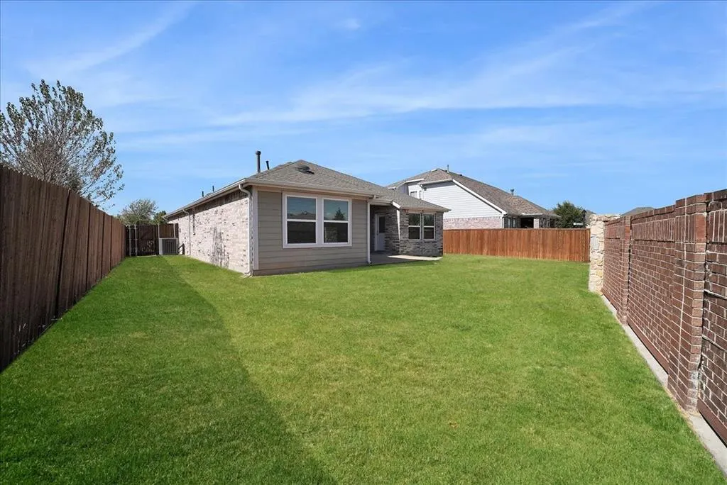 1103 Foxtail Drive