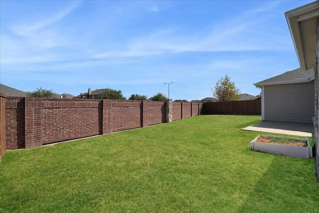 1103 Foxtail Drive