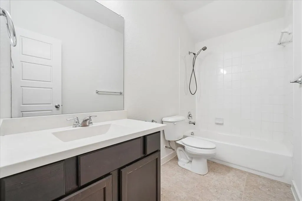 1103 Foxtail Drive