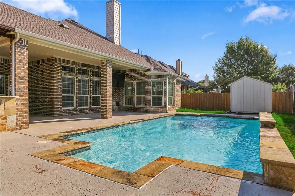 1329 Bateman Lane