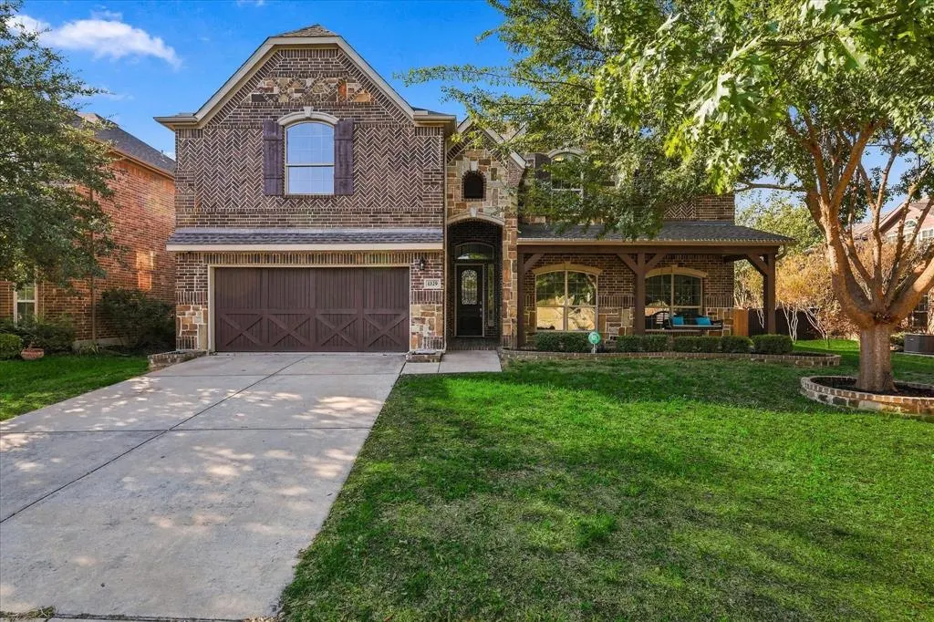 1329 Bateman Lane