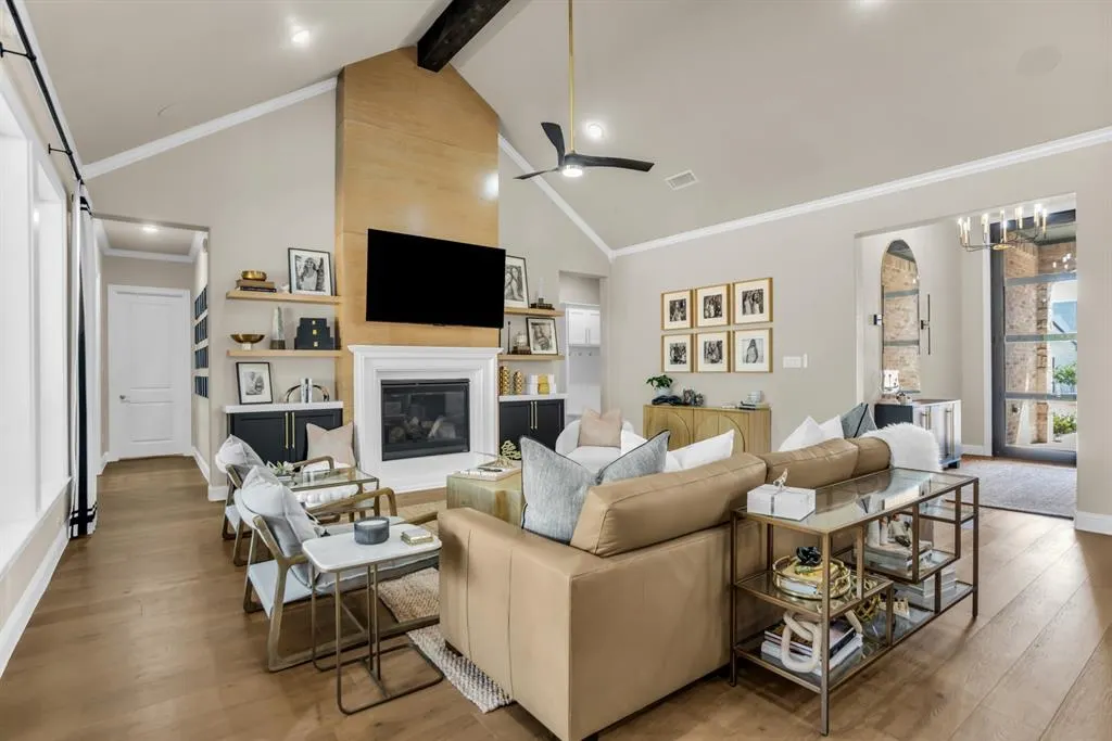 2728 Kessler Drive