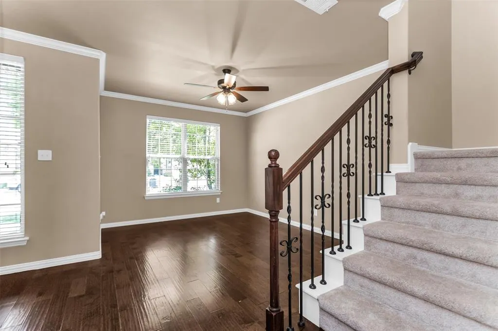 612 Sundrop Drive