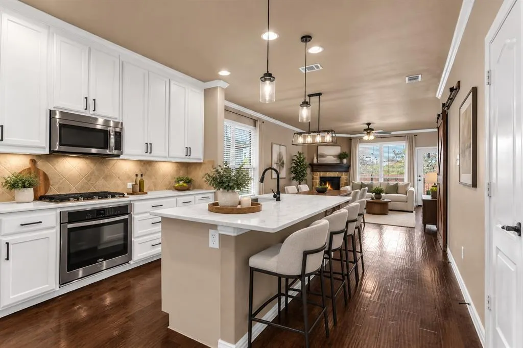 612 Sundrop Drive