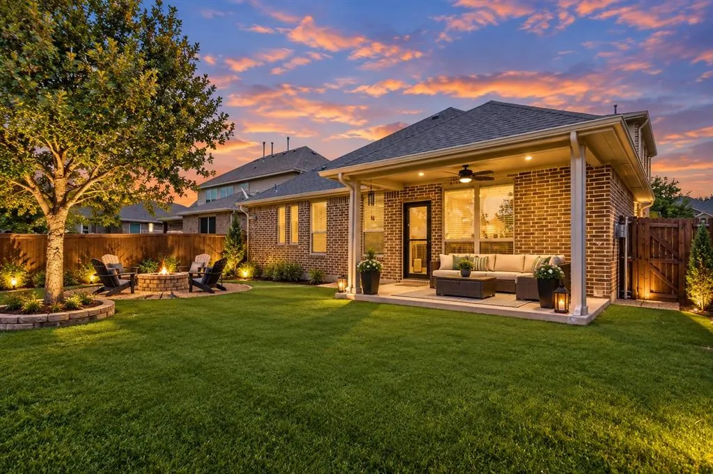 612 Sundrop Drive