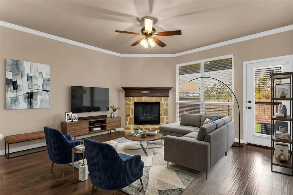 612 Sundrop Drive