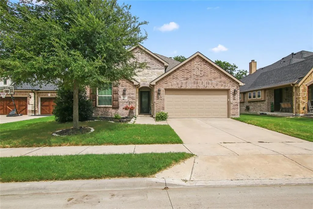 913 Freesia Drive