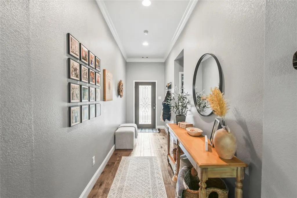 913 Freesia Drive