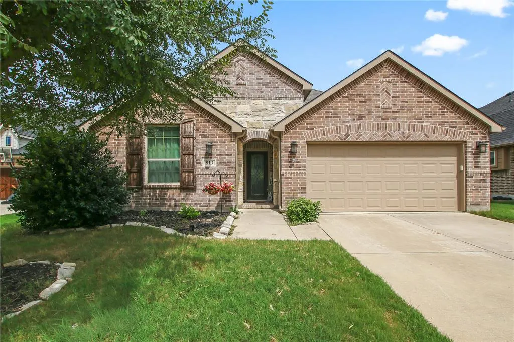 913 Freesia Drive