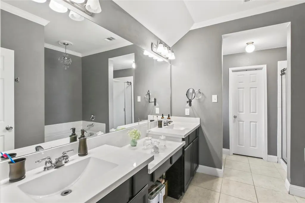 913 Freesia Drive