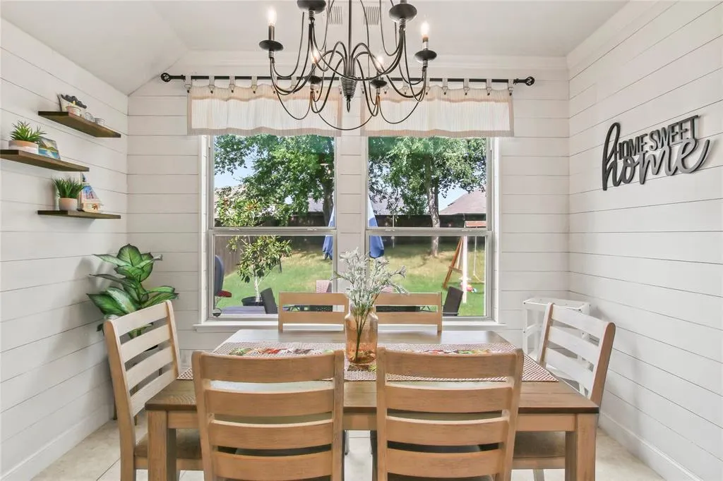 913 Freesia Drive