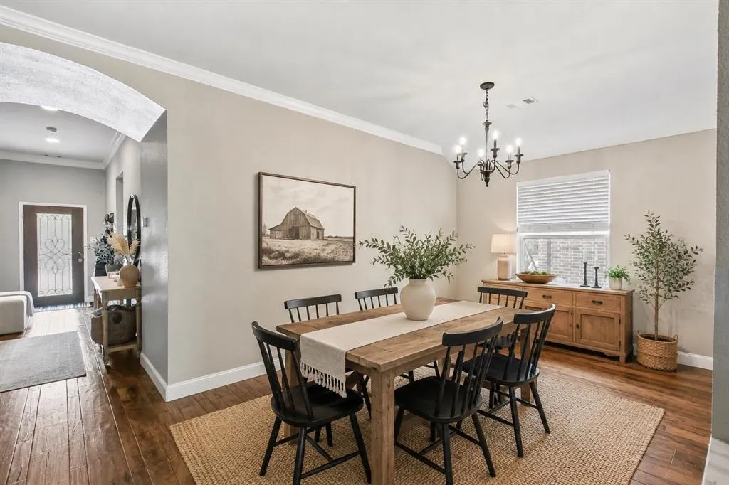 913 Freesia Drive