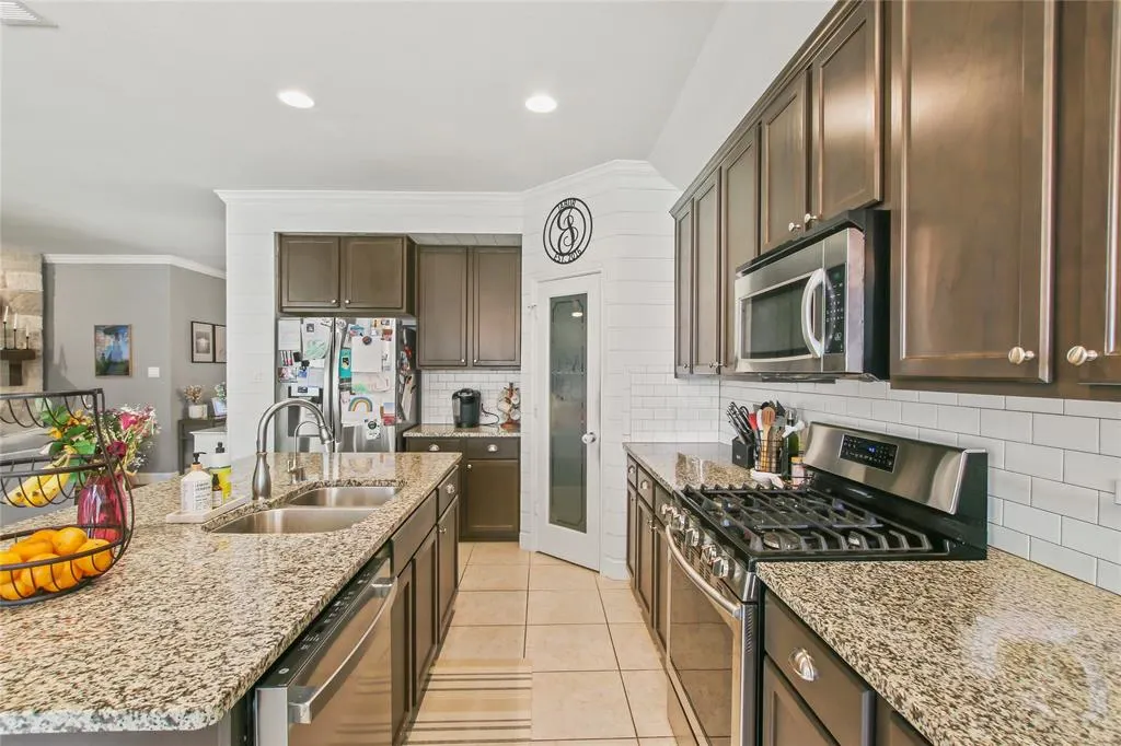 913 Freesia Drive