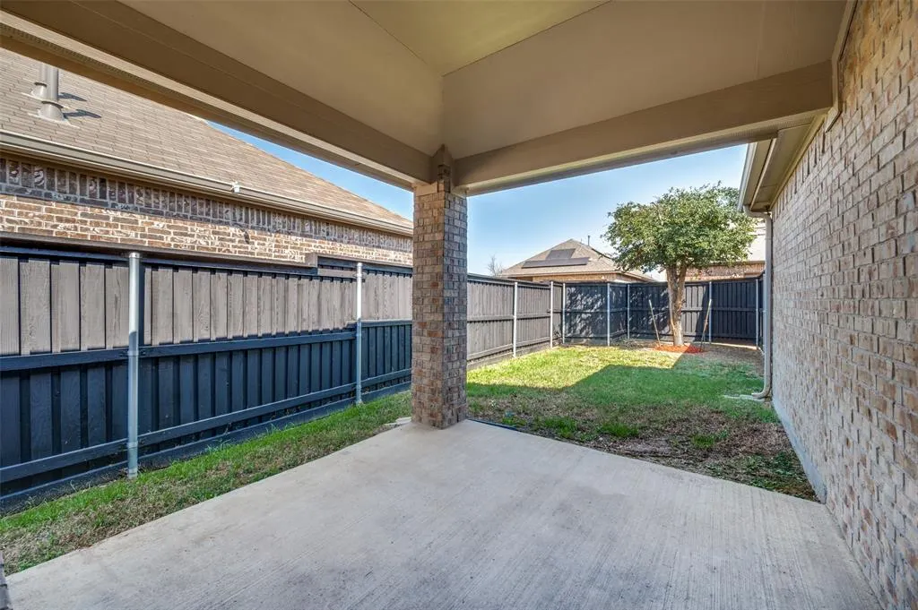 2445 Dolostone Drive