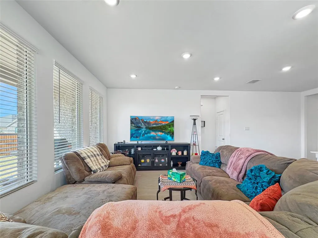 1300 Rockwell Drive