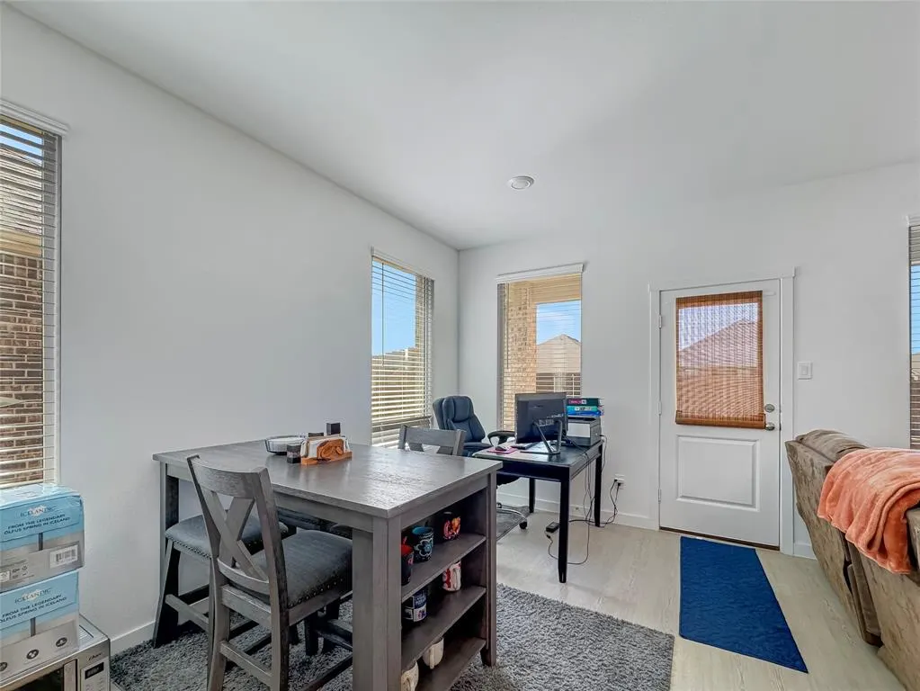 1300 Rockwell Drive