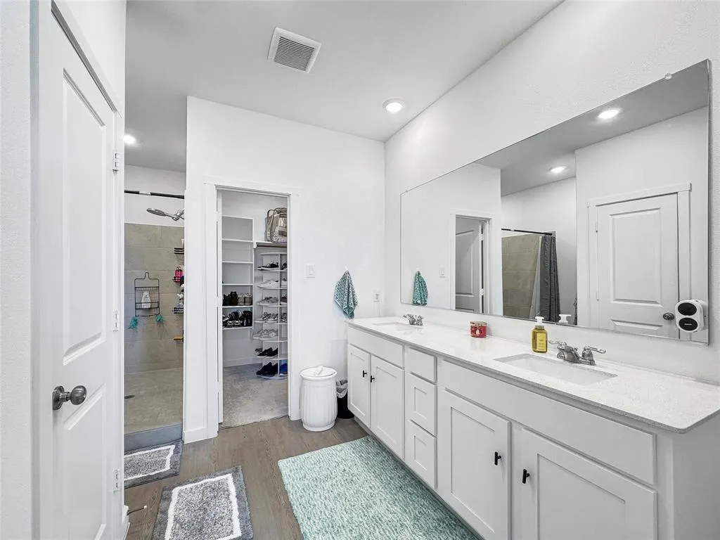 1300 Rockwell Drive