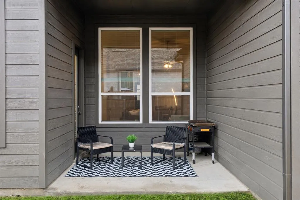 1104 Holcombe Drive