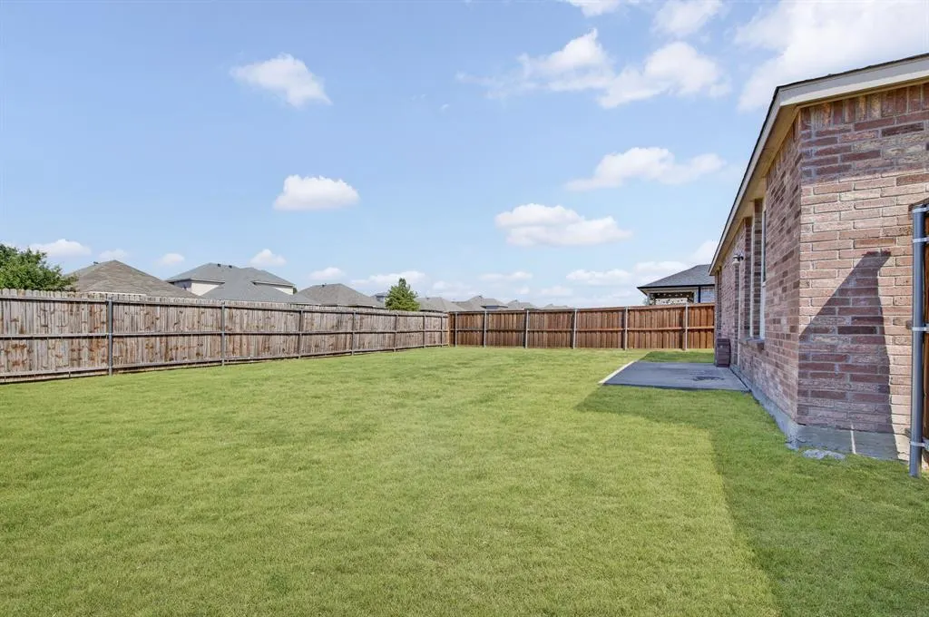1516 Abby Creek Drive