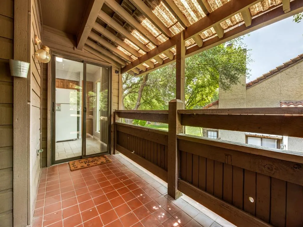 336 Melrose Drive #7C