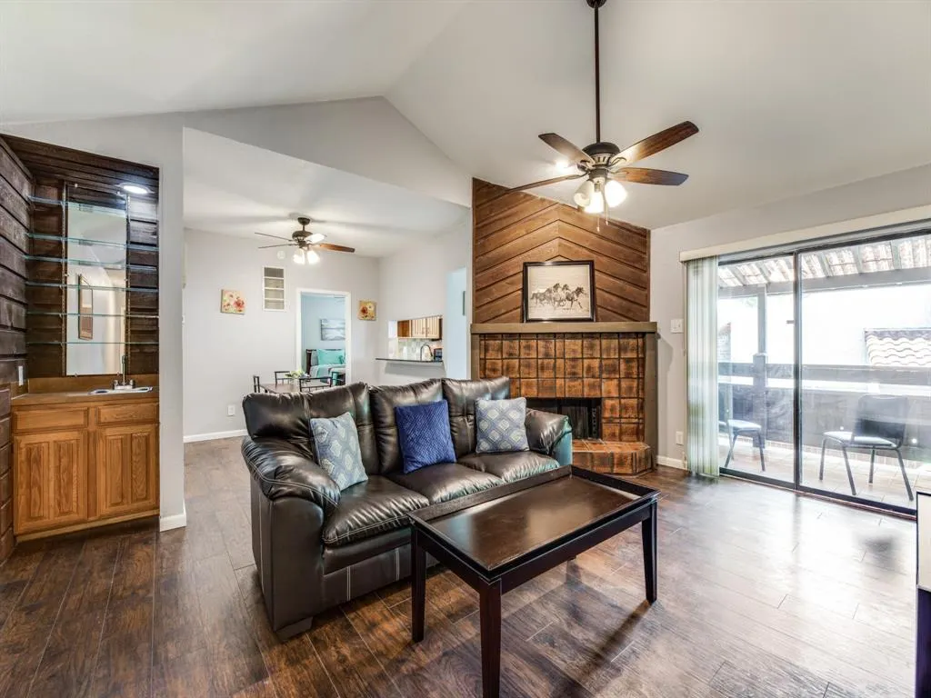 336 Melrose Drive #7C