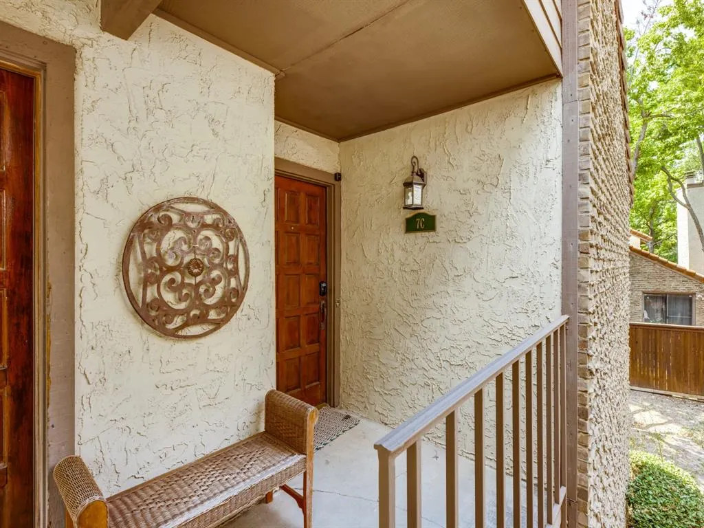 336 Melrose Drive #7C
