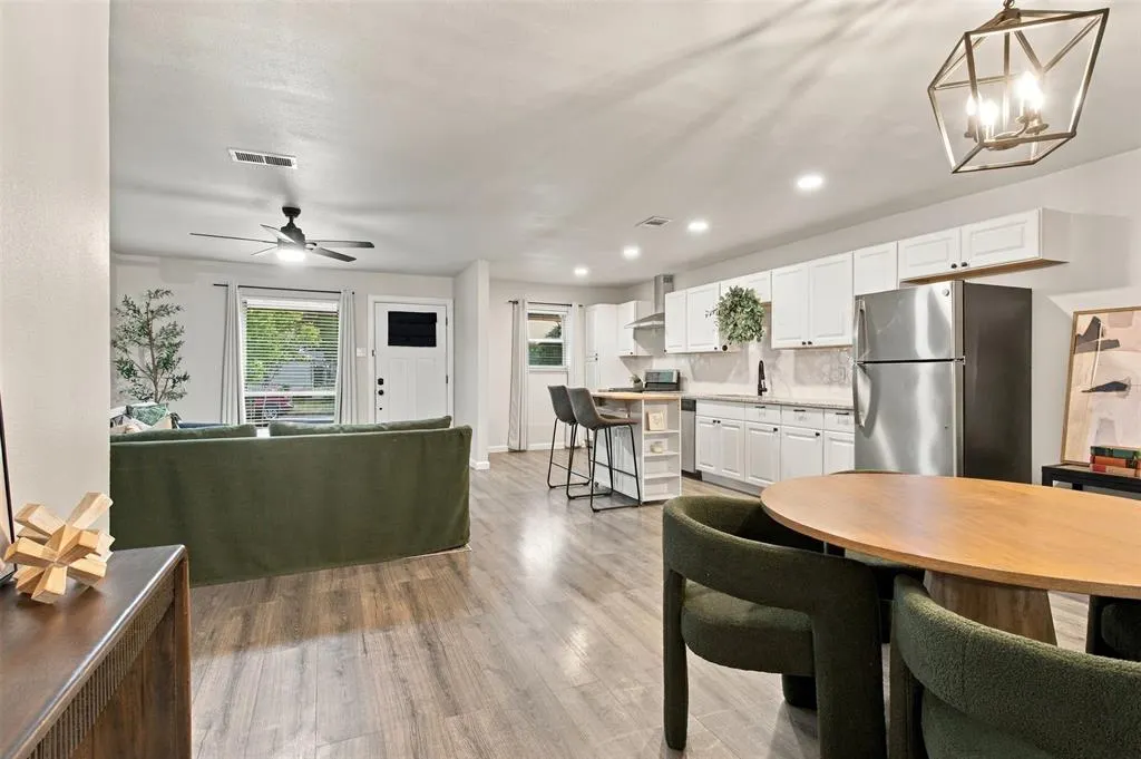 1101 Midway Drive