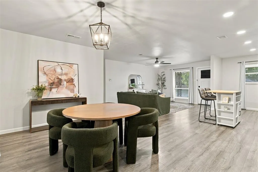 1101 Midway Drive