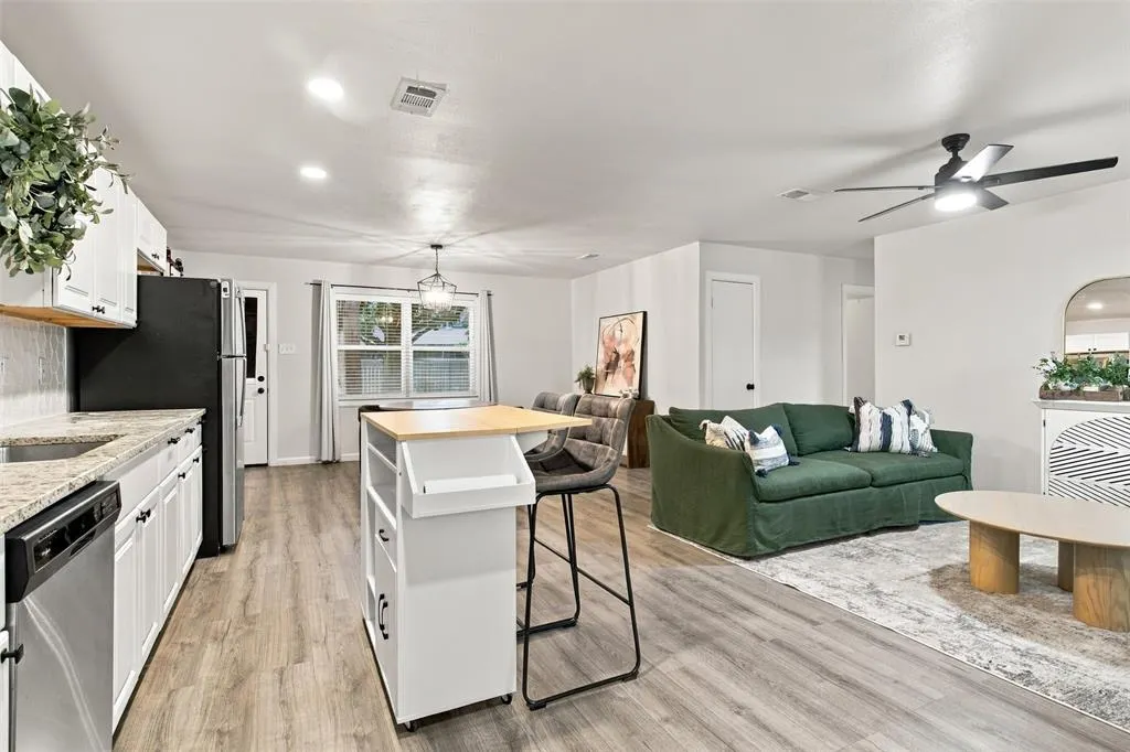 1101 Midway Drive