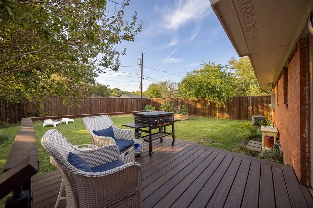 1240 Dalhart Drive