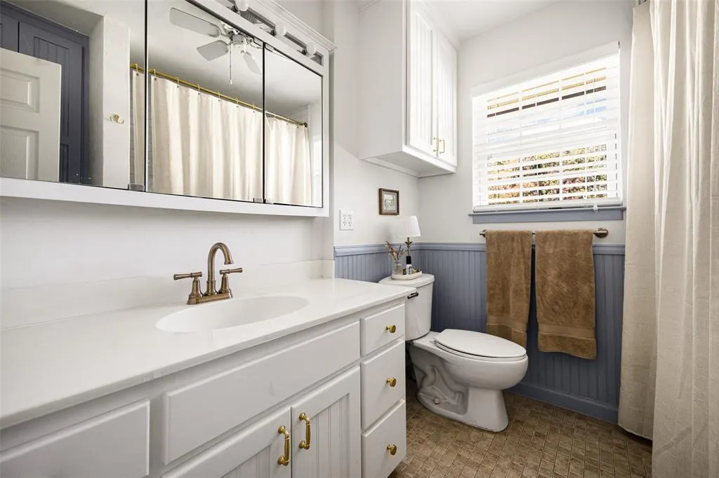 1240 Dalhart Drive